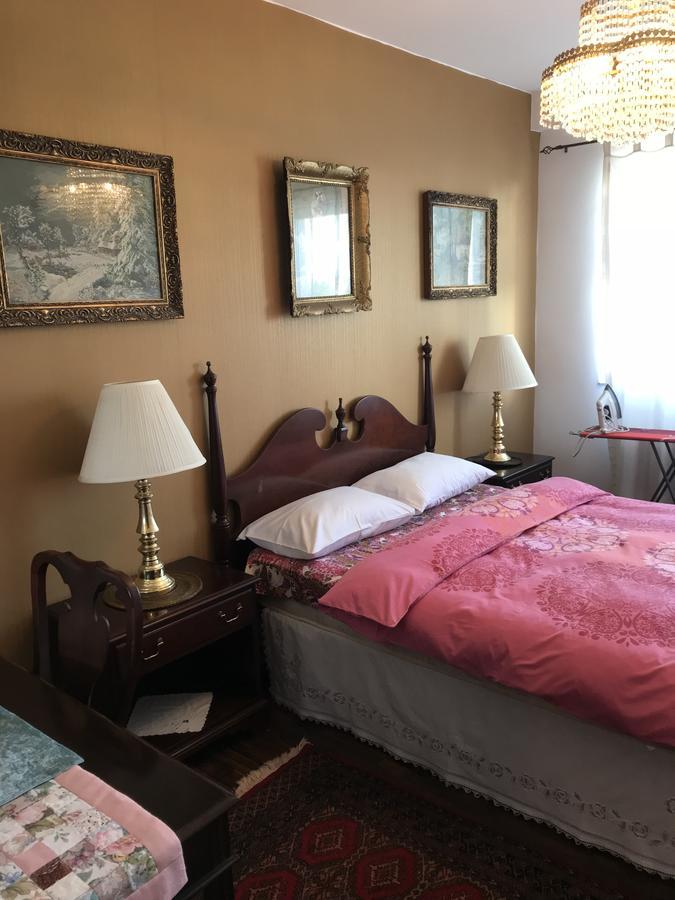 Apartment Nesti In Pristina Kosovo Eksteriør billede